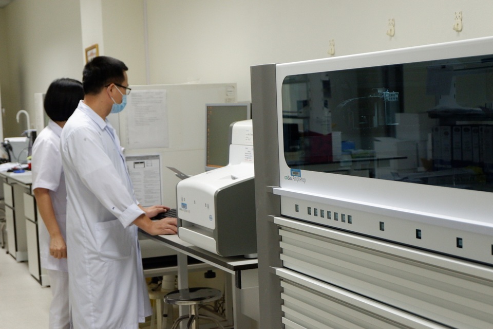 Xét nghiệm PCR lần 3 mới dương tính SARS-CoV-2: Chuyên gia nói gì? - 4 Xét nghiệm PCR lần 3 mới dương tính SARS-CoV-2: Chuyên gia nói gì? - 4