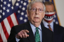 Thượng viện Mỹ từ chối xét xử gấp, ông Trump thoát nguy cơ bị phế truất