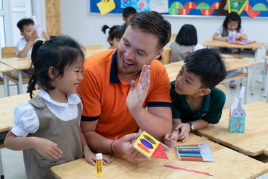 Dạy chương trình Cambridge - Có chắc là trường chuẩn Cambridge?