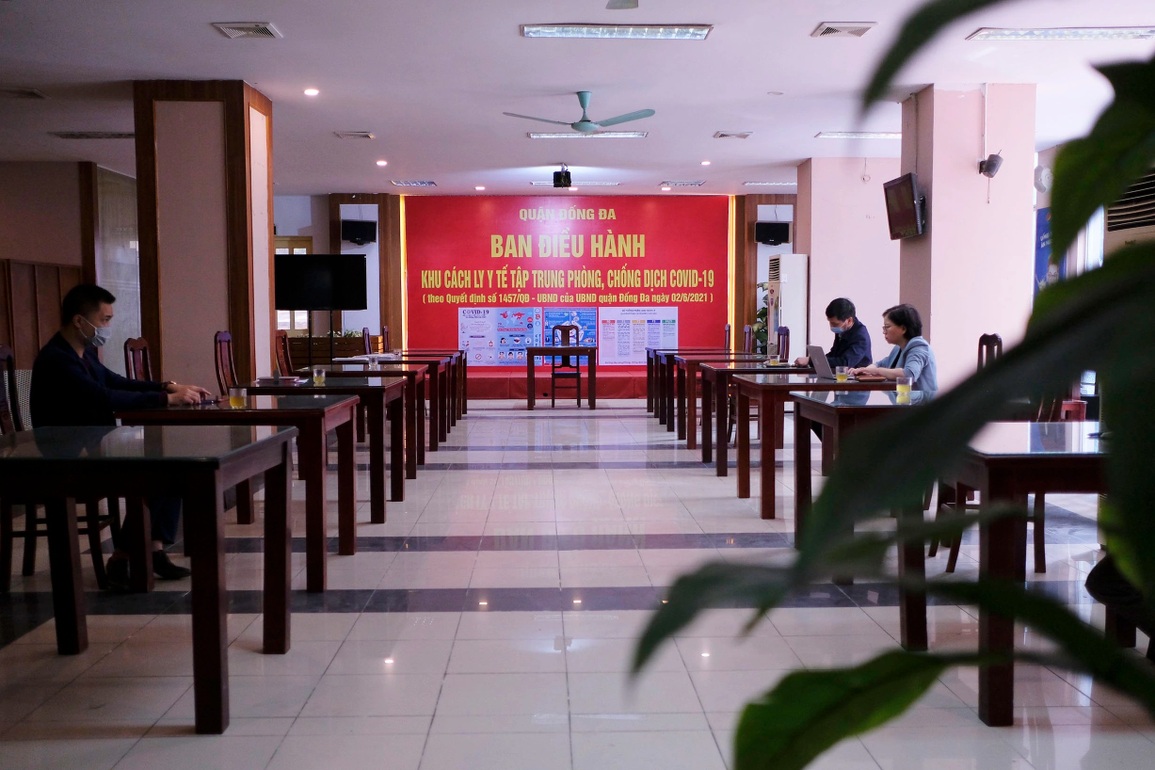Trưng dụng ký túc xá Đại học Thủy Lợi làm nơi điều trị F0 quy mô 600 giường - 2 Trưng dụng ký túc xá Đại học Thủy Lợi làm nơi điều trị F0 quy mô 600 giường - 2