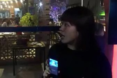 Clip khách hàng sử dụng Moca tại Huy Nướng