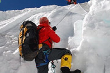 Ba chàng trai Việt trên đỉnh Everest  