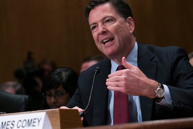 Tiết lộ lý do FBI "giáng đòn mạnh" vào bà Clinton trước giờ G
