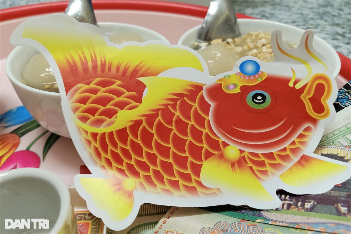 Cần Thơ: Người mua cá chép đưa ông Táo giảm một nửa so với năm trước - 5 Cần Thơ: Người mua cá chép đưa ông Táo giảm một nửa so với năm trước - 5