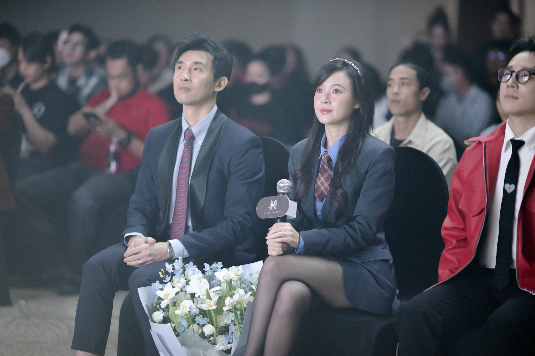 Midu hé lộ từng muốn rút khỏi showbiz ở tuổi 35 nhưng được chồng động viên - 1