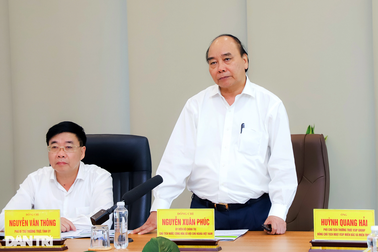 Chủ tịch nước Nguyễn Xuân Phúc làm việc tại KCN hiện đại nhất Nghệ An