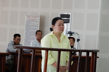 Cô thợ may “nổ” xin được chung cư cho người khác để lừa tiền