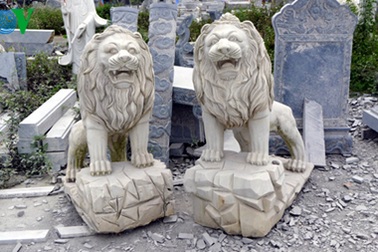 Hà Nội di dời gần 150 sư tử đá ra khỏi khu di tích