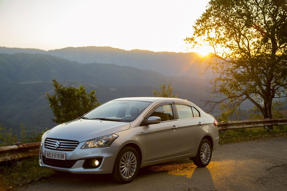 Suzuki Ciaz sắp có phiên bản mới tại Việt Nam - 2 Suzuki Ciaz sắp có phiên bản mới tại Việt Nam - 2
