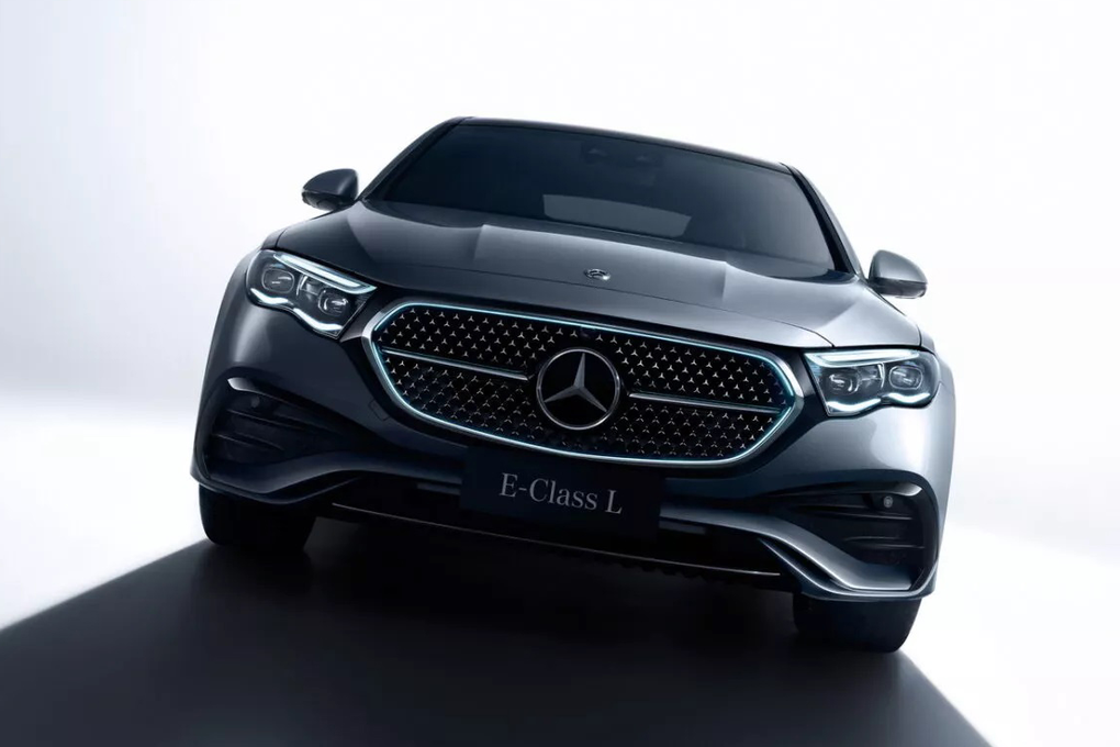 Mercedes-Benz E-Class 2024 có bản trục cơ sở dài, chiều lòng các ông chủ - 4 Mercedes-Benz E-Class 2024 có bản trục cơ sở dài, chiều lòng các ông chủ - 4