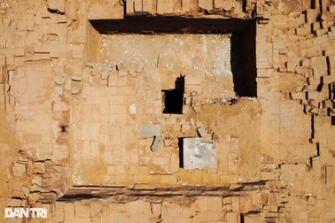 Cận cảnh hiện vật cổ được tìm thấy dưới lòng tháp Đại Hữu ở Bình Định