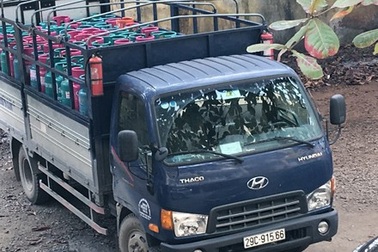 Bắt giữ vụ vận chuyển 222 vỏ bình Gas không rõ nguồn gốc