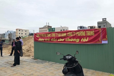 Vụ dân bức xúc vì chủ đầu tư xây nhà trên đất đã bán: Tạm dừng thi công công trình!