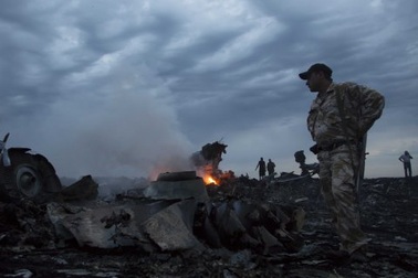 Dữ liệu hộp đen cho thấy máy bay MH17 bị trúng tên lửa
