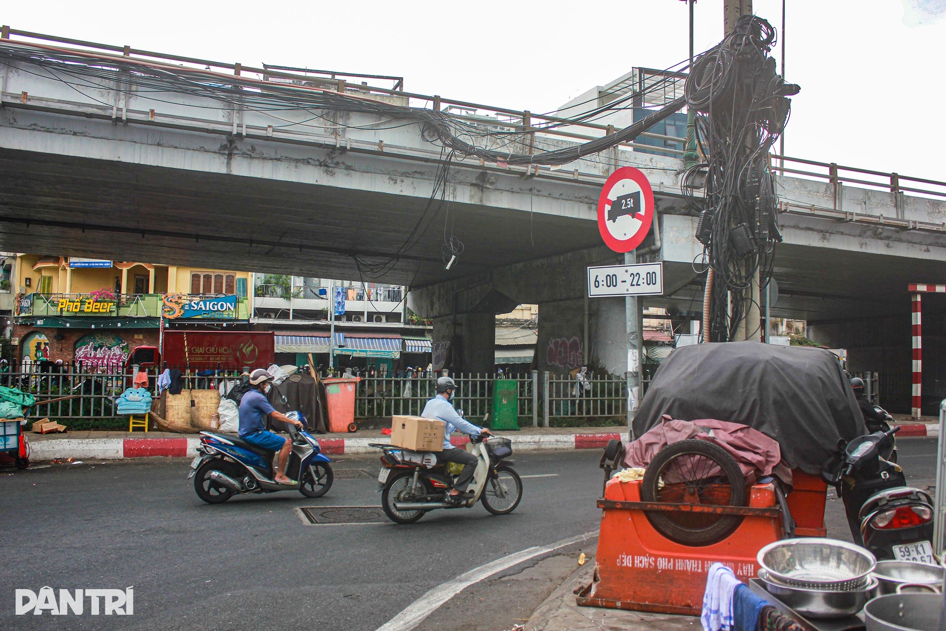 Những cây cầu đen ở TPHCM - 8 Những cây cầu đen ở TPHCM - 8