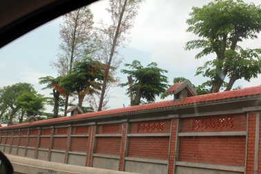 Nhà vườn của ông Bùi Thanh Tùng có "không bình thường"?