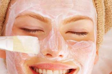 Đẹp rạng ngời với mặt nạ dễ làm