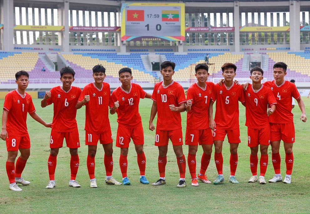 Thắng U16 Myanmar 5-1, U16 Việt Nam vào bán kết giải Đông Nam Á - 4