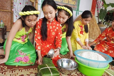 Học sinh Hà Nội được nghỉ Tết âm lịch 10 ngày