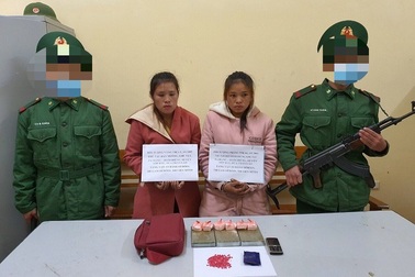 Bắt 2 thiếu nữ người Lào vận chuyển số lượng lớn ma tuý