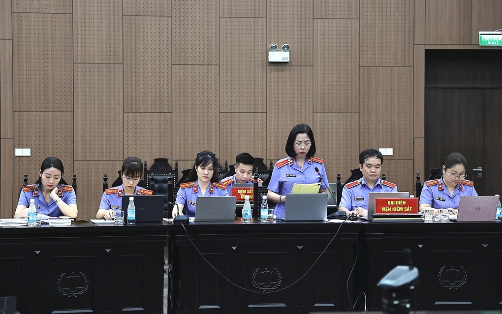 Vụ Phúc Sơn: Hậu quả khi những người có chức vụ, quyền hạn bị thao túng - 2 Vụ Phúc Sơn: Hậu quả khi những người có chức vụ, quyền hạn bị thao túng - 2
