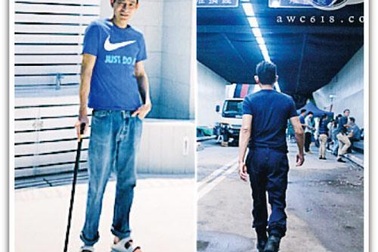 Sau tai nạn vỡ xương chậu, Lưu Đức Hoa chống nạng tới dự sự kiện