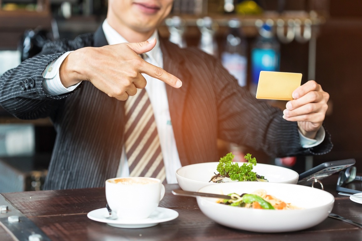 Ngân hàng nào đang tạo sự khác biệt về thẻ tín dụng dành cho giới siêu giàu? - 1 Ngân hàng nào đang tạo sự khác biệt về thẻ tín dụng dành cho giới siêu giàu? - 1