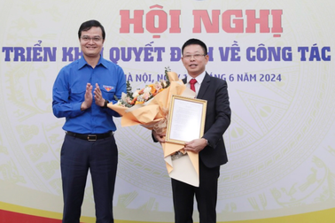 Nhà báo Phùng Công Sưởng được bổ nhiệm làm Tổng Biên tập báo Tiền Phong