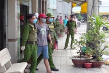 Cảnh sát kịp thời ngăn chặn đối tượng ngáo đá định đốt nhà