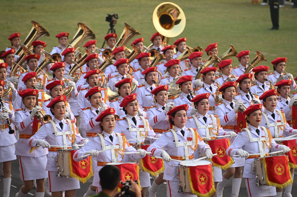 Trân trọng từng thời khắc của hòa bình - 2