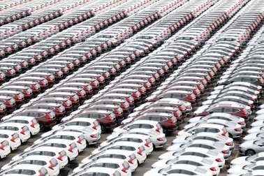 86% xe nhập khẩu được miễn thuế, thị trường vẫn chưa thỏa "cơn khát"