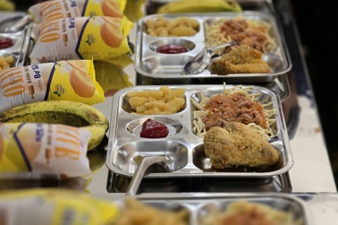 Phụ huynh được giám sát sau vụ thực phẩm “mùi lạ” vào trường học Lâm Đồng