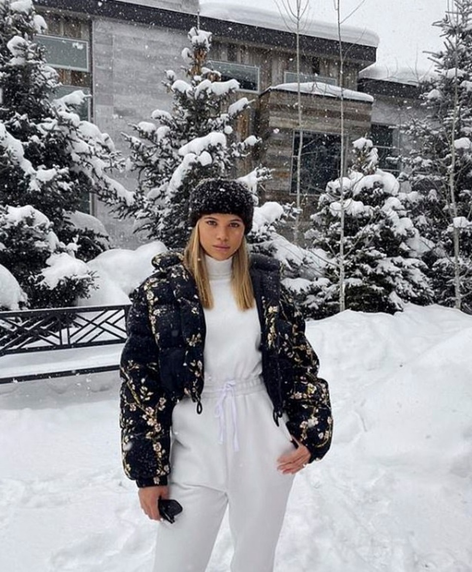 Sofia Richie đón năm mới cùng con riêng của bạn trai - 5 Sofia Richie đón năm mới cùng con riêng của bạn trai - 5