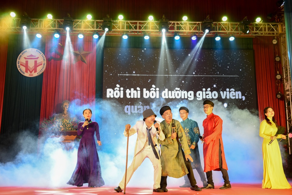 Giảng viên giỏi tranh tài - 3 Giảng viên giỏi tranh tài - 3