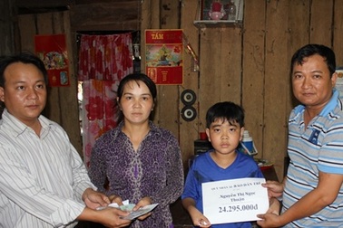 Gần 25 triệu đồng đến với 2 cha con mắc bệnh hiểm nghèo