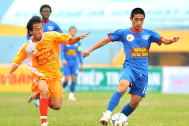 “Đại gia” V-League thắng thế 