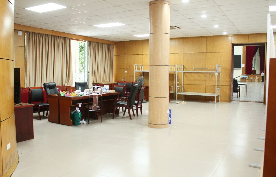 Bên trong “công xưởng” in đề thi tốt nghiệp THPT bảo mật khép kín 14 ngày - 7 Bên trong “công xưởng” in đề thi tốt nghiệp THPT bảo mật khép kín 14 ngày - 7