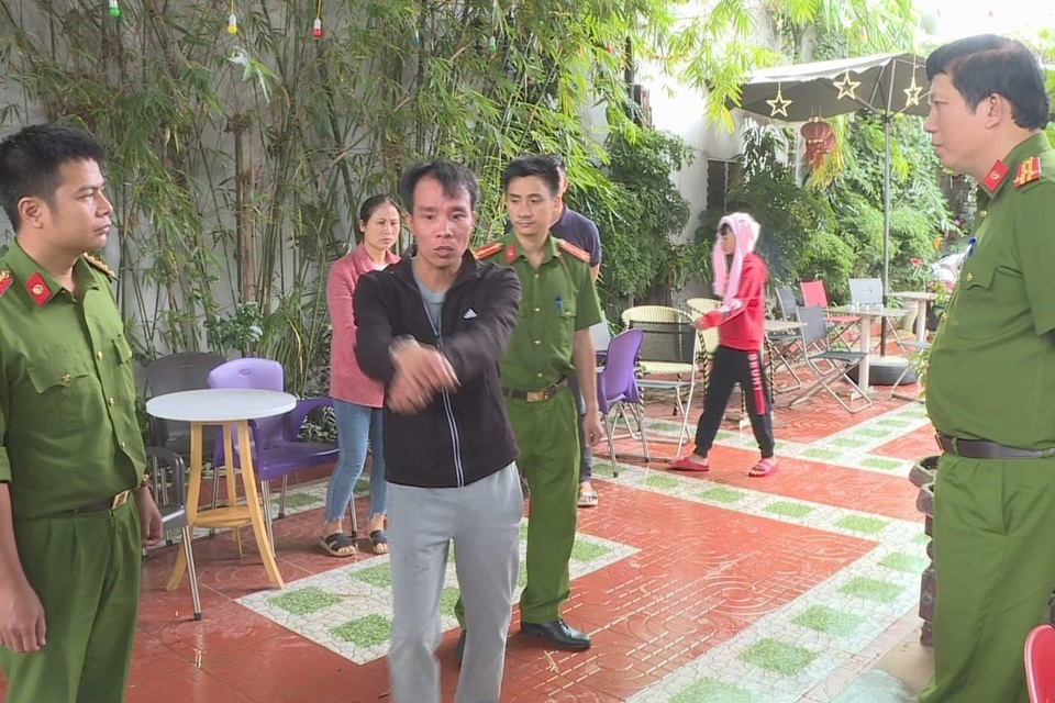 Nhậu xong xin về trước vì vợ sắp sinh, người đàn ông bị chủ nhà đâm tử vong - 1 Nhậu xong xin về trước vì vợ sắp sinh, người đàn ông bị chủ nhà đâm tử vong - 1