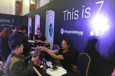 iPhone 7/7Plus chính hãng tạo nên kỷ lục mới tại Việt Nam