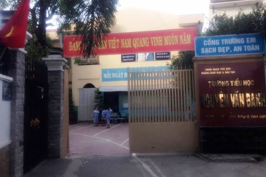 Làm rõ vụ việc nữ giáo viên bị phụ huynh đánh giữa sân trường