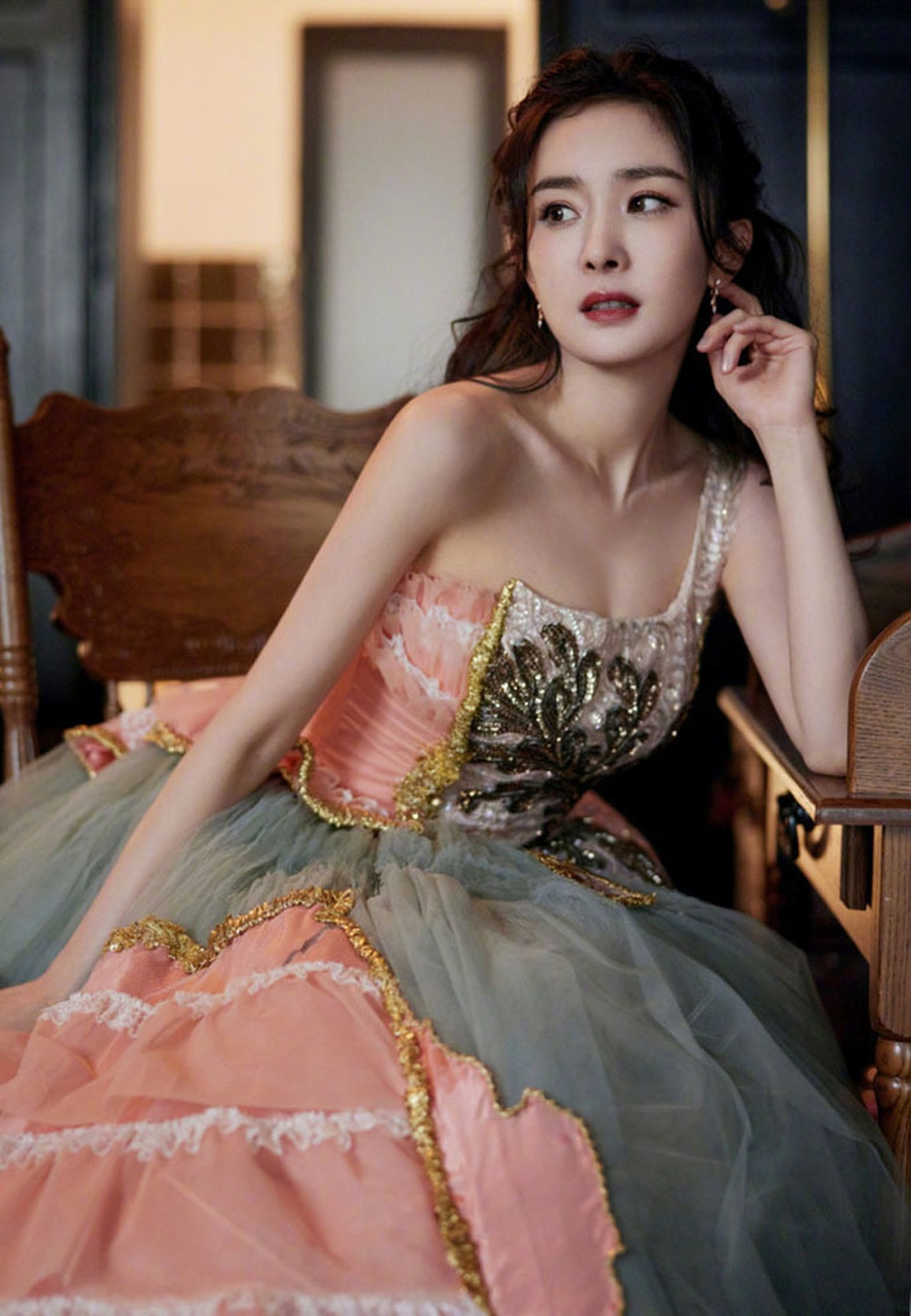 Dương Mịch bất ngờ được minh oan khỏi tin đồn người mẹ vô tâm - 11 Dương Mịch bất ngờ được minh oan khỏi tin đồn người mẹ vô tâm - 11