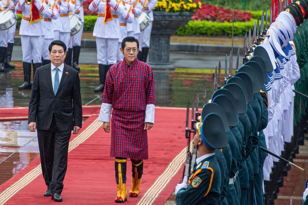 Chủ tịch nước Lương Cường chủ trì lễ đón Quốc vương Bhutan - 1 Chủ tịch nước Lương Cường chủ trì lễ đón Quốc vương Bhutan - 1