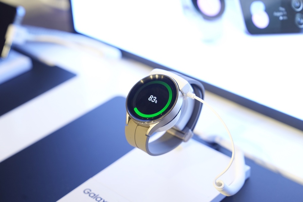 Vì sao Galaxy Watch5 là của hiếm trong thế giới đồng hồ thông minh - 2 Vì sao Galaxy Watch5 là của hiếm trong thế giới đồng hồ thông minh - 2