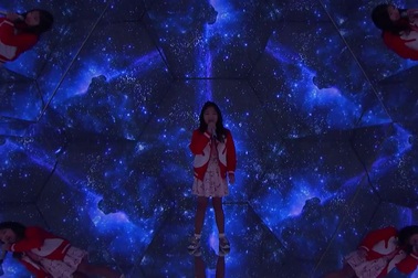 Giọng hát “khủng” của cô bé 9 tuổi chinh phục khán giả