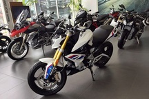 Lô xe môtô đầu tiên của BMW tại Việt Nam có giá bán chính thức