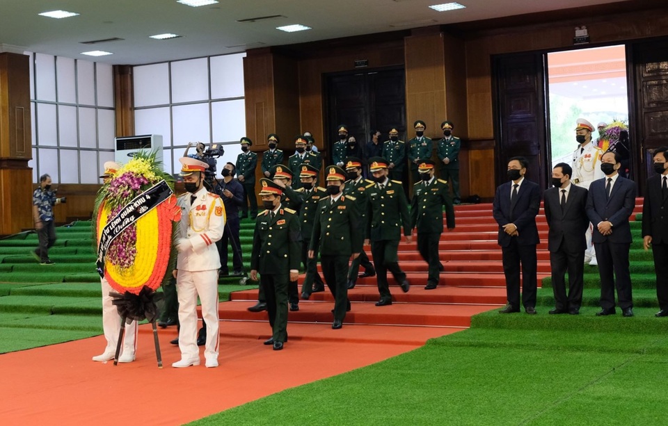 Lễ viếng nguyên Tổng Bí thư Lê Khả Phiêu - 19 Lễ viếng nguyên Tổng Bí thư Lê Khả Phiêu - 19