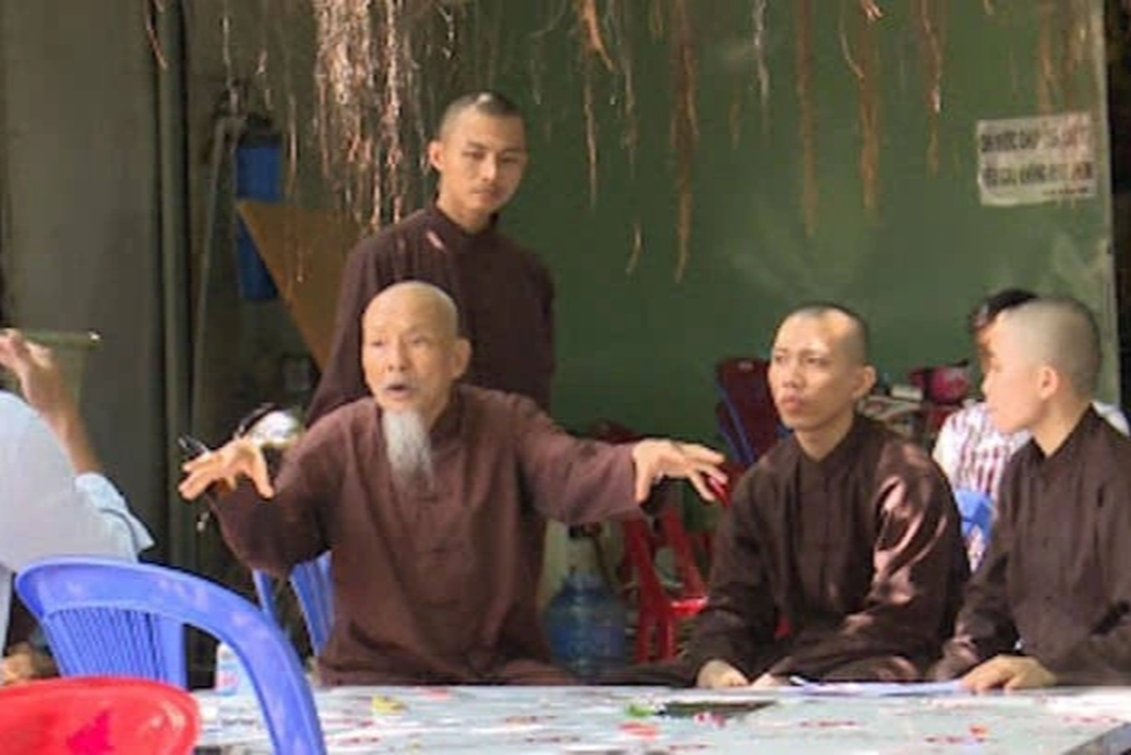 Sắp xét xử ông Lê Tùng Vân cùng đồng phạm ở Tịnh thất Bồng Lai - 1 Sắp xét xử ông Lê Tùng Vân cùng đồng phạm ở Tịnh thất Bồng Lai - 1