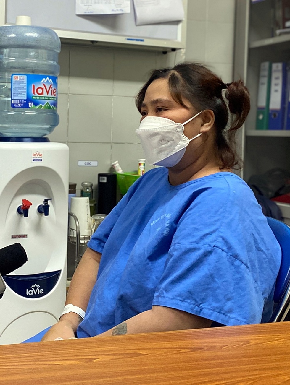 Gặp họa vì hút mỡ bụng, bà mẹ một con rớt nước mắt khi tỉnh lại sau cơn mê - 2 Gặp họa vì hút mỡ bụng, bà mẹ một con rớt nước mắt khi tỉnh lại sau cơn mê - 2