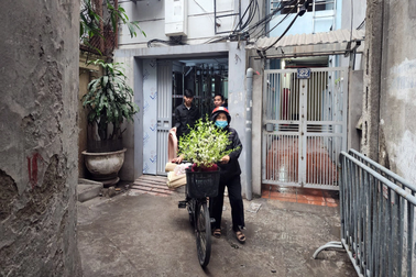 Hà Nội: Cột bê tông ở chung cư mini nứt toác, 60 hộ dân phải di dời