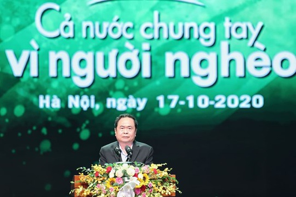 Thủ tướng: “Chung tay vì người nghèo là mệnh lệnh của trái tim” - 3 Thủ tướng: “Chung tay vì người nghèo là mệnh lệnh của trái tim” - 3